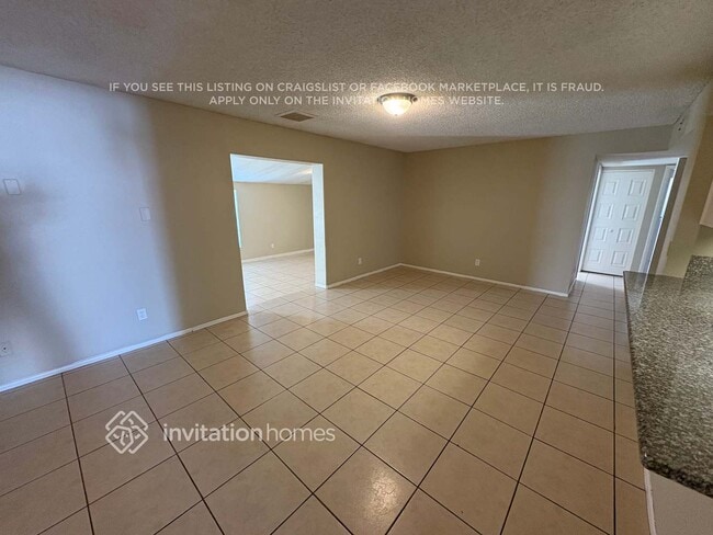 Photo - 4815 W Gardenia Ave