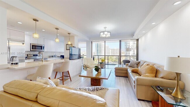 Photo - 19667 Turnberry Way Unit 14F