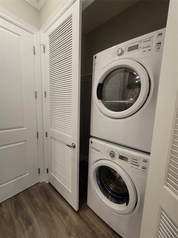 Photo - 2111 Austin St Apartment Unit 309
