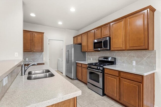 Photo - 20512 Raptor Roost Road