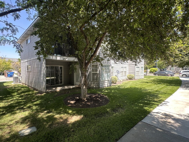 Building Photo - 11839 Cloverbrook Ln Rental