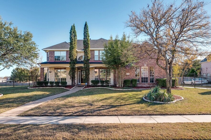 Photo - 1421 Savoy Ct