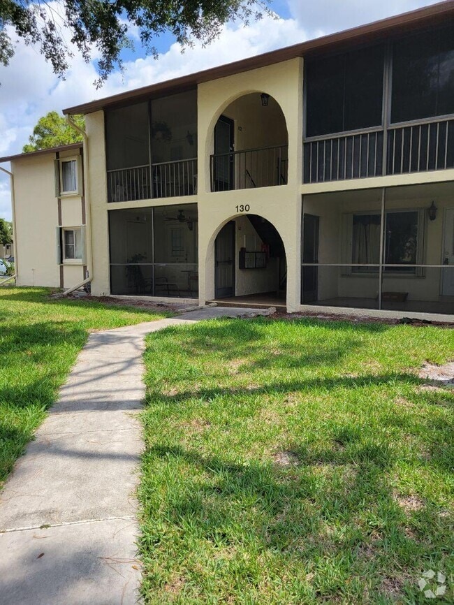 Building Photo - 130 Lake Pine Cir Unit D1 Rental