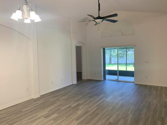 Photo - 9018 Sandwood Way