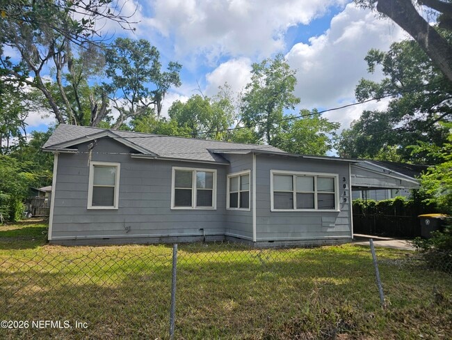 Building Photo - 3019 Imperial St