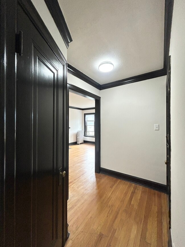 Photo - 3651 N Racine Ave Unit 3