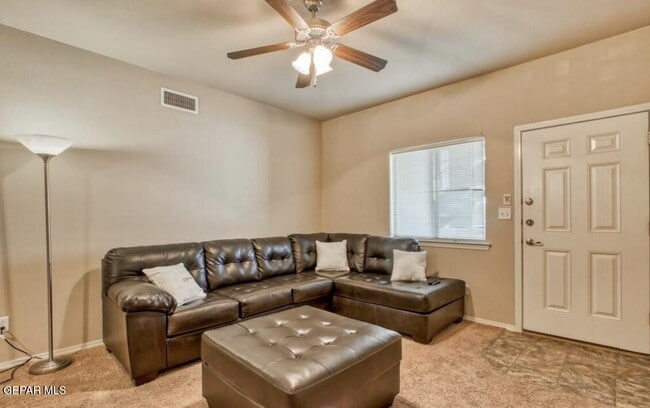 Photo - 14300 Gil Reyes Dr