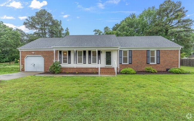 Building Photo - 631 Luray Terrace Rental