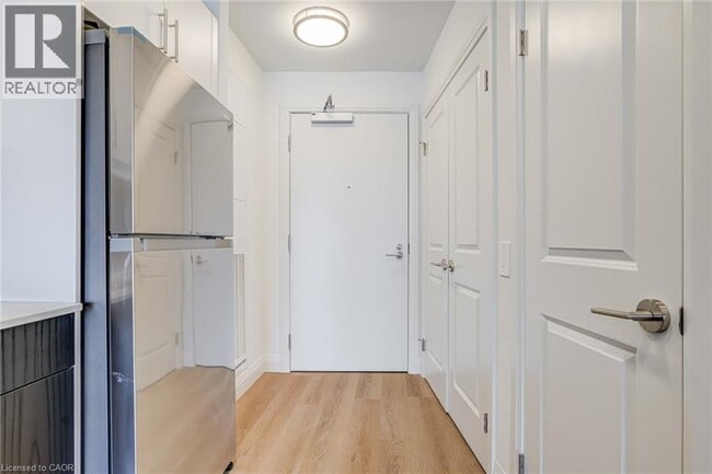 Photo - 1333 Weber St E Unité 301