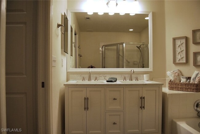 Building Photo - 3630 Stone Way