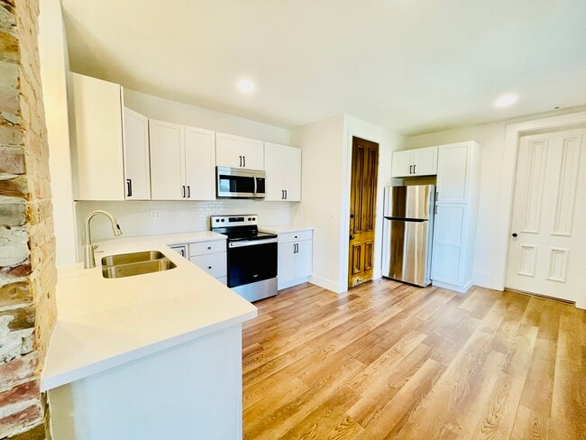 Photo - 40 S Main St Unit Apt. 1