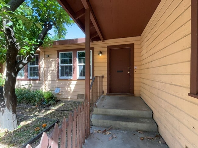 Photo - 317-319 D Street Unit 317