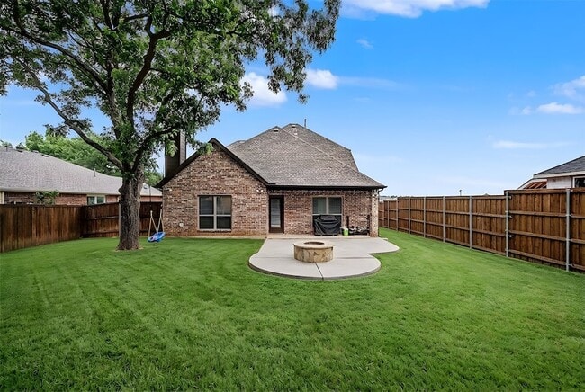 Photo - 2600 Brandi Ln