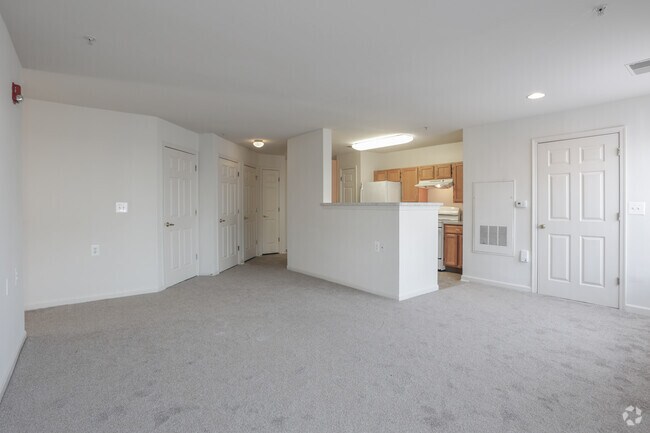 2BR, 2BA - 1,022SF - Alder - Overland Gardens