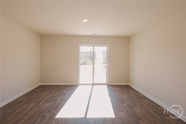 Photo - 411 Coconut Dr