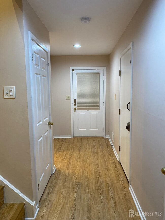 Photo - 358 Greenfield Rd