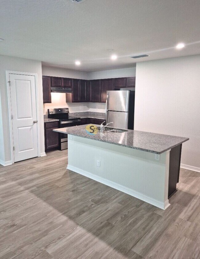 Photo - 7656 Mailes Ct Unit 7656102