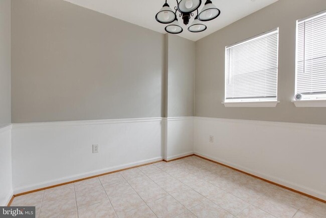 Photo - 8559 Falls Run Rd Unidad A