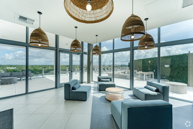 Rooftop Terrace - Vox Miami