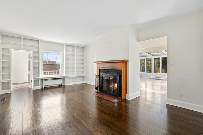 Photo - 339 Round Hill Rd