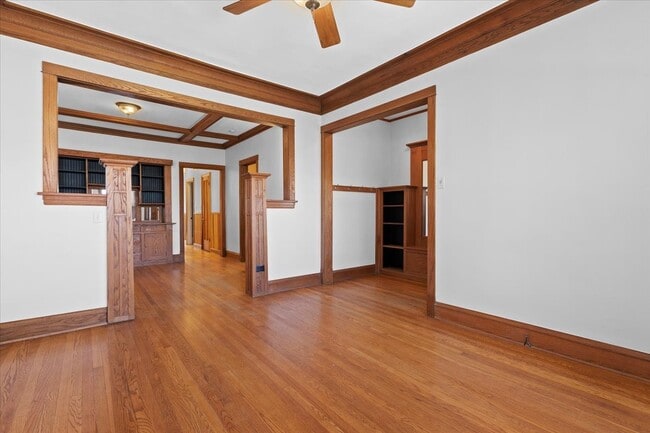 Photo - 4226 N Sawyer Ave Unit 1