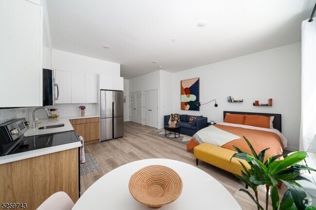 Building Photo - 44 Irvine Turner Blvd Unit 207 Rental