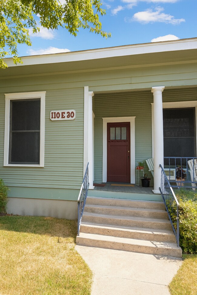 Photo - 110 E 30th St