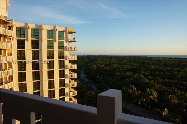 Photo - 1121 Crandon Blvd Unit E1006