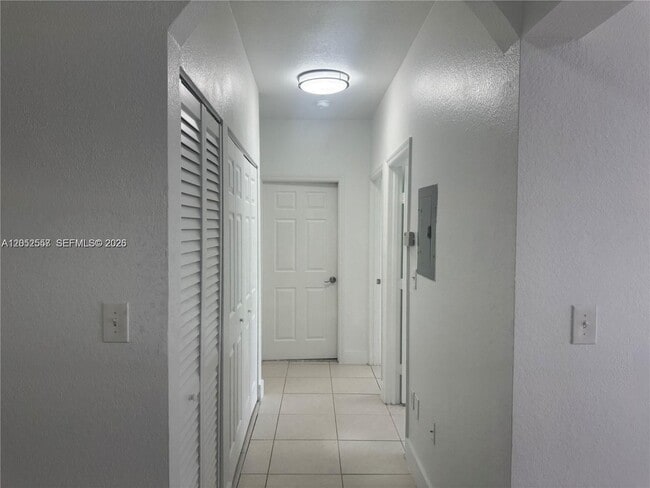 Photo - 6912 NW 179th St Unit 107-3