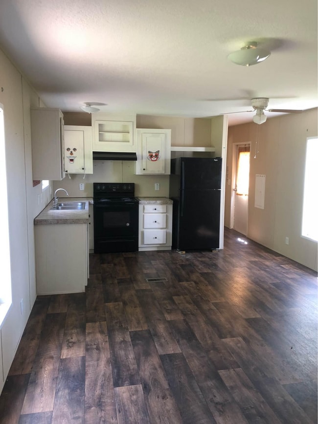 Photo - 382 Allene Cir