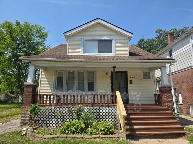 Building Photo - 5276 Maryland St