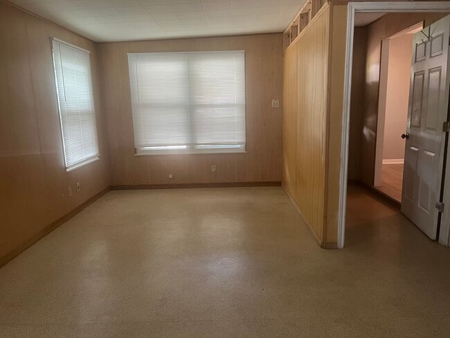 Photo - 314 Haverford Dr