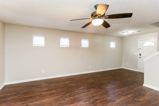 Photo - 320 Arrowhead Dr