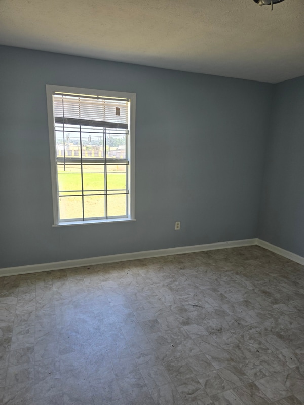 Photo - 140B Jackson W Blvd Unidad B3