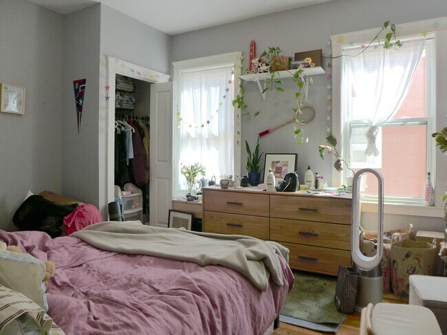 Photo - 356 Prospect St