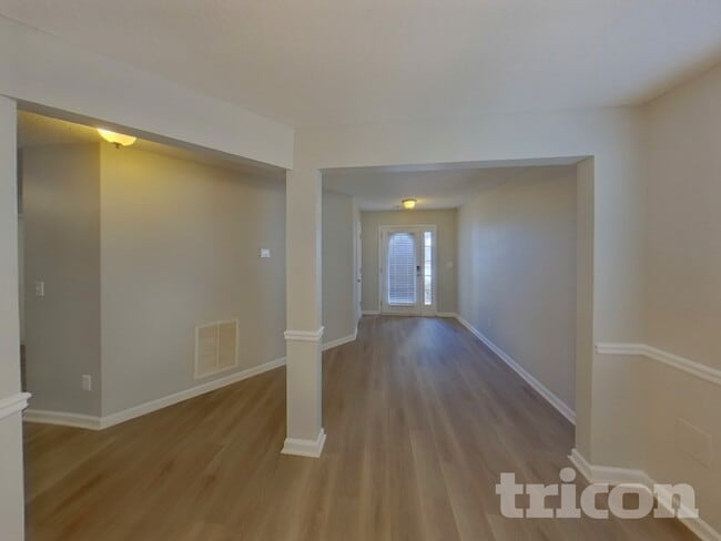 Photo - 3030 Summer Breeze Dr