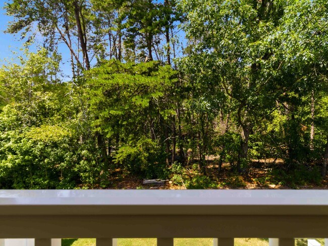 Photo - 337 Nettle Ln