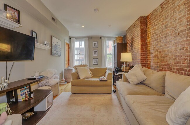 Photo - 341 Park Ave Unit 2