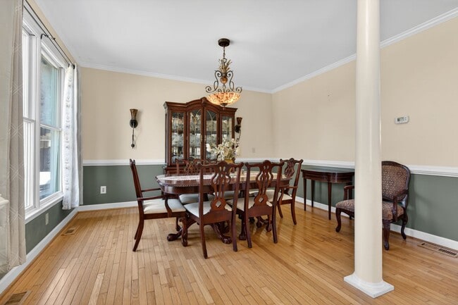 Photo - 10105 Nicolson Rd