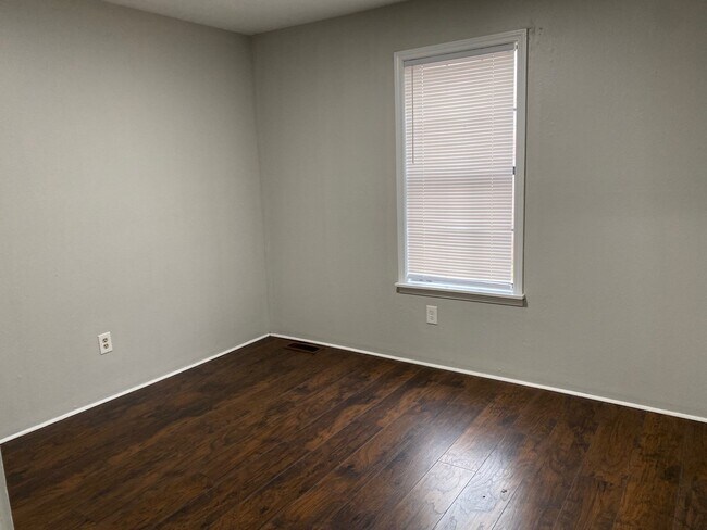 Photo - 22 Brianfield Cv Unidad A