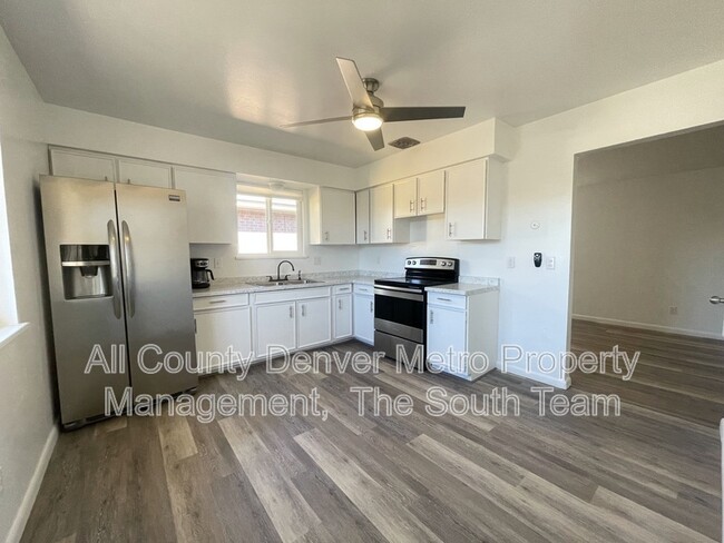 Photo - 5575 S Delaware St Condo