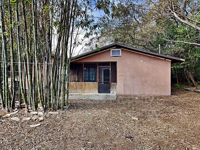 Building Photo - 1431 Seminola Blvd