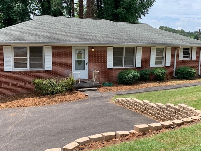 Photo - 891 Parkway Dr