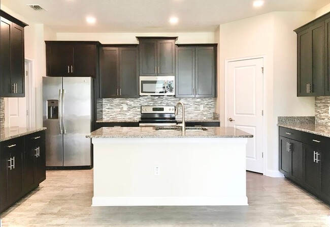 Photo - 4624 Fairy Tale Cir