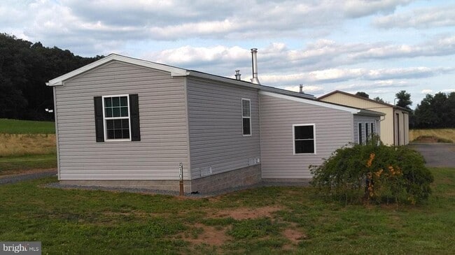 Building Photo - 510 School Rd Rental