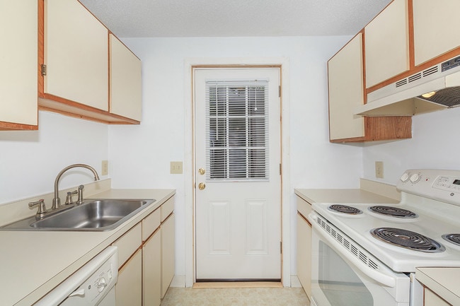 Meadow Ridge Apartment Homes