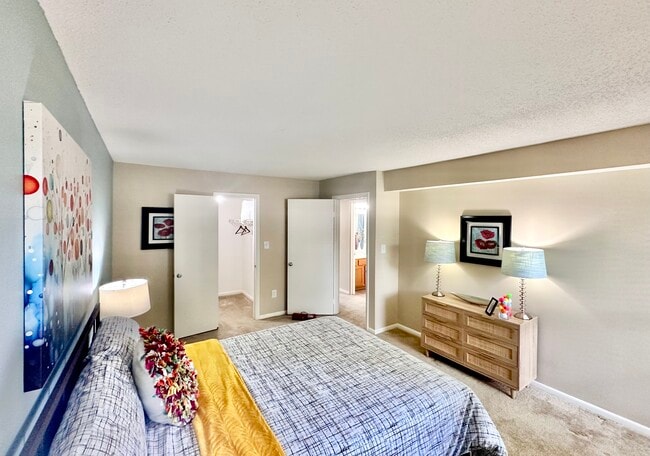 South Lake Apartments