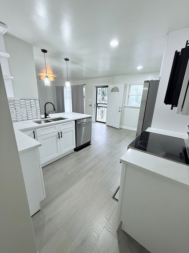 Photo - 1281 Worley Dr