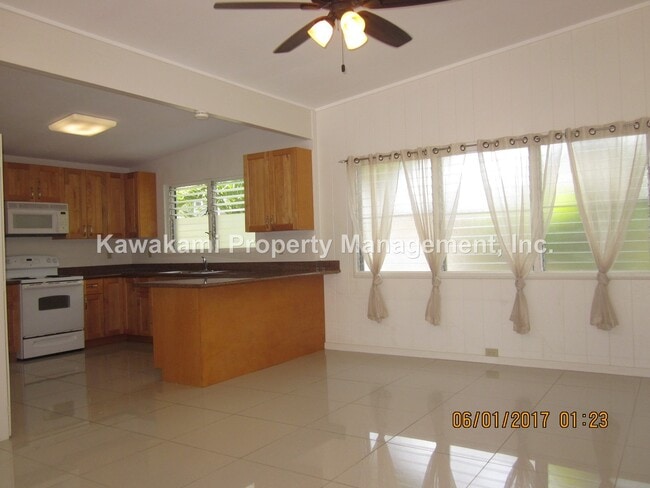 Photo - Clean, Conveniently Located, Hidden Gem, Pet OK.