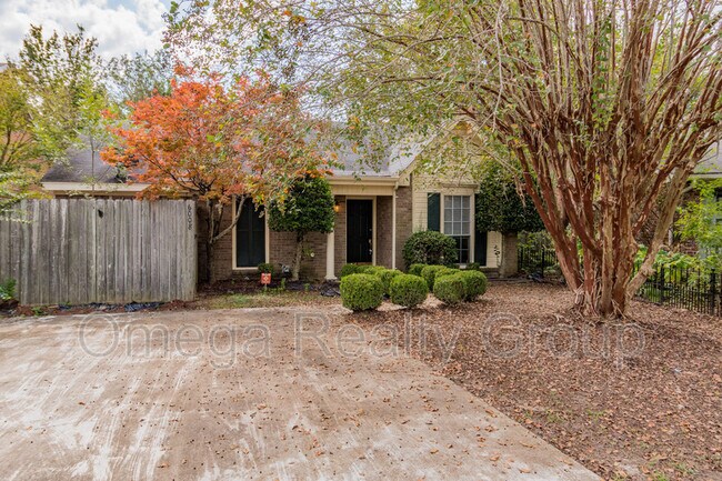 Photo - 6008 Bolingbrook Dr